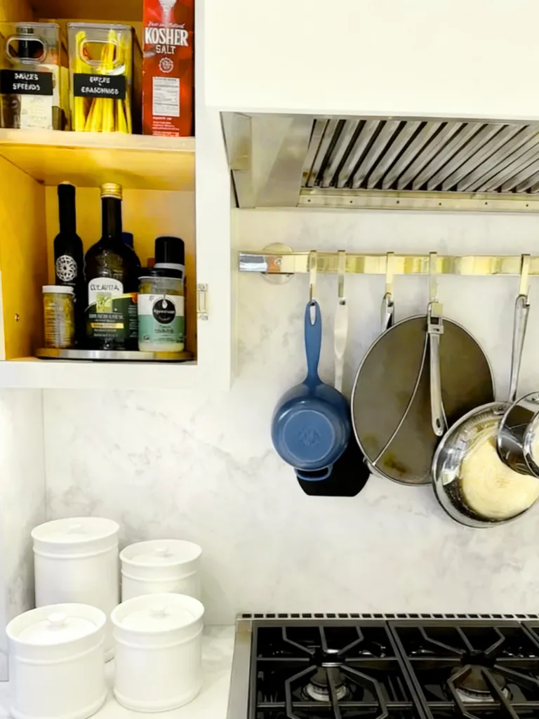 Hang Pots and Pans in a Little Space