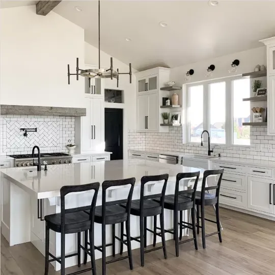Herringbone Layout Kitchen Backsplash